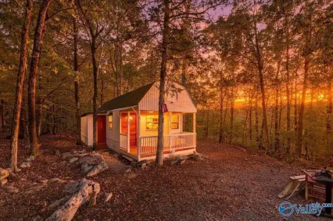 Hunting Land with Cabin
