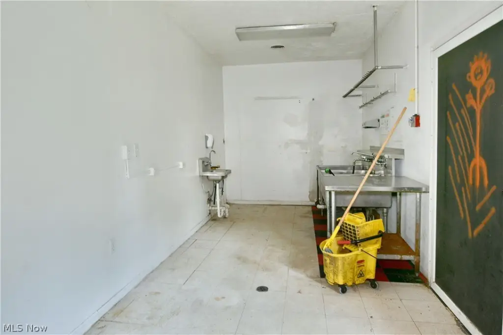 Picture 44