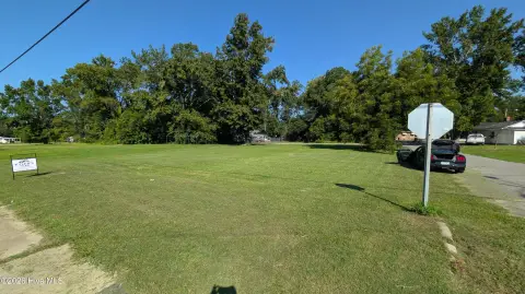 Cleared Corner Commercial Land