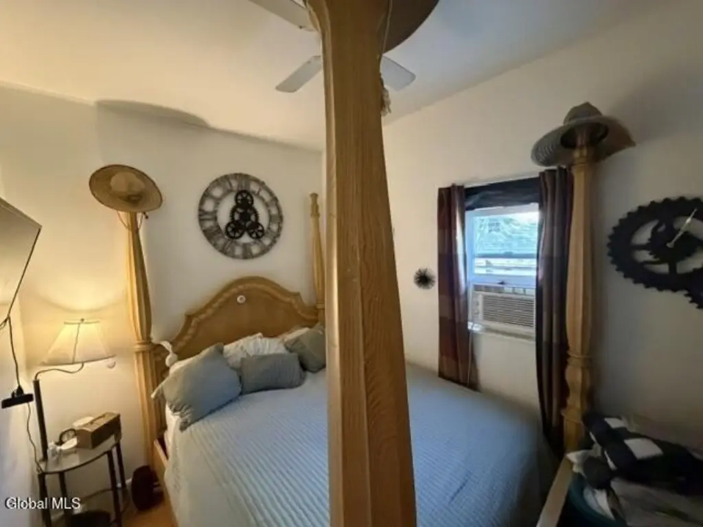 Picture 11