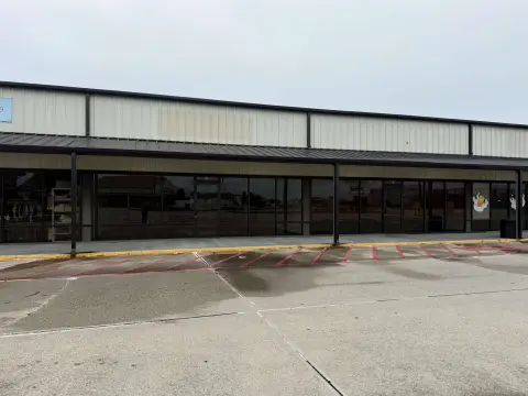 Two-Unit Retail Space