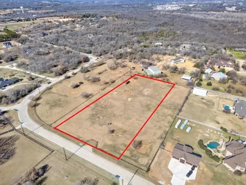 Land in Copper Canyon, Texas