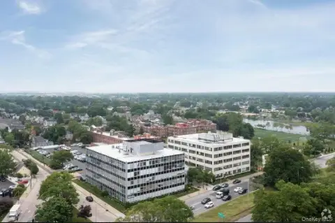 Established Rockville Centre Café Opportunity