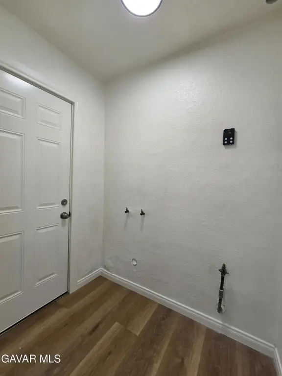 Picture 30