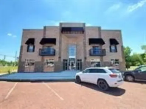 Multipurpose Building in Central Business District