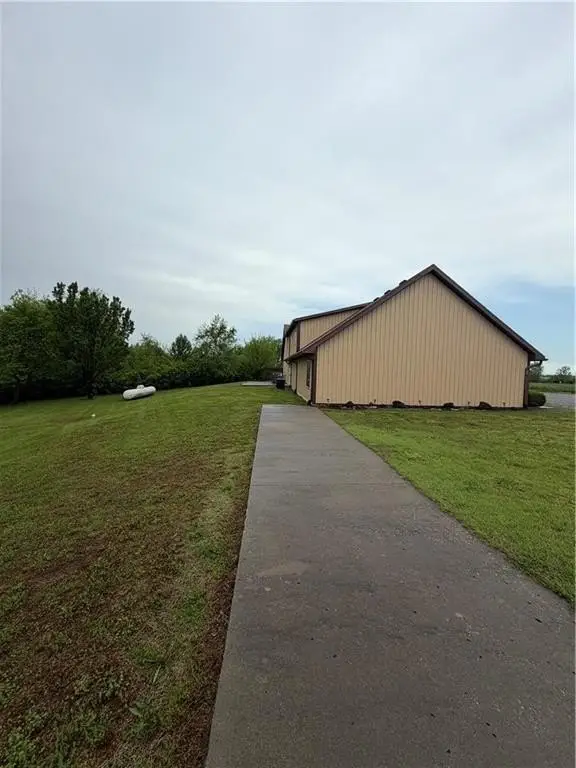 Picture 4
