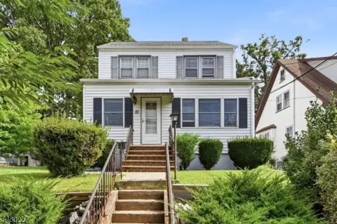 2-Unit Duplex with Garage