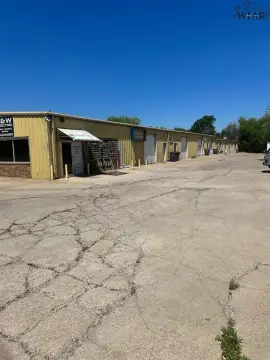 Versatile Warehouse Space Available