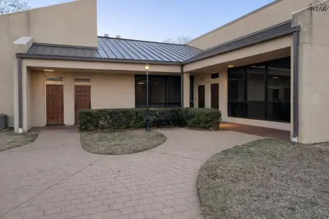 Office Suite in Wichita Falls