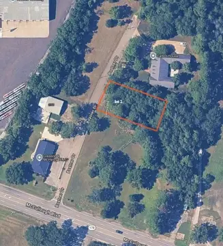 Commercial Land