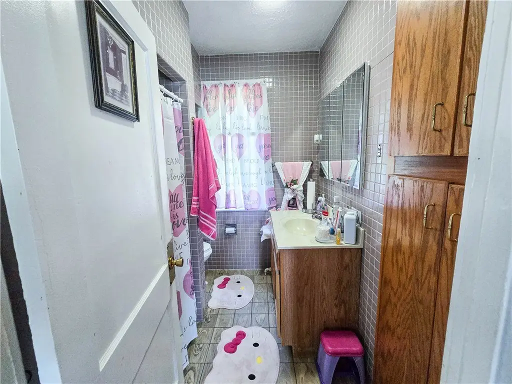 Picture 5