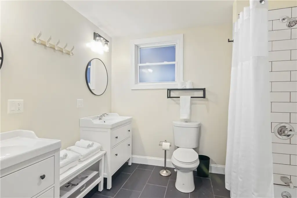 Picture 16