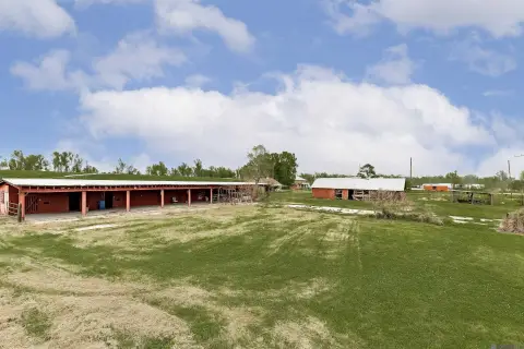 Port Allen Horse Property