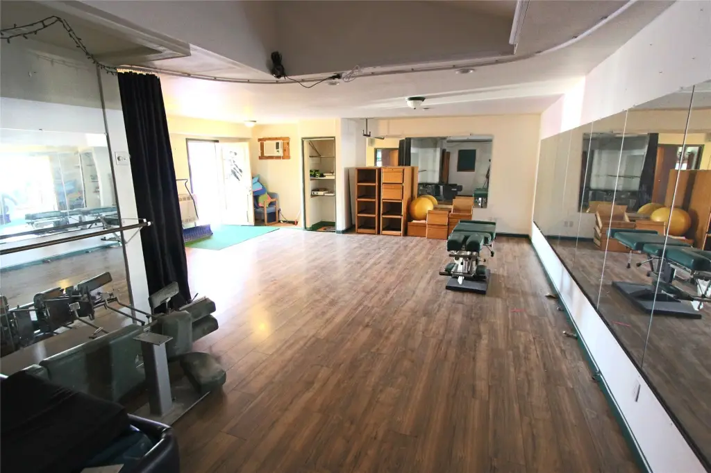 Picture 10