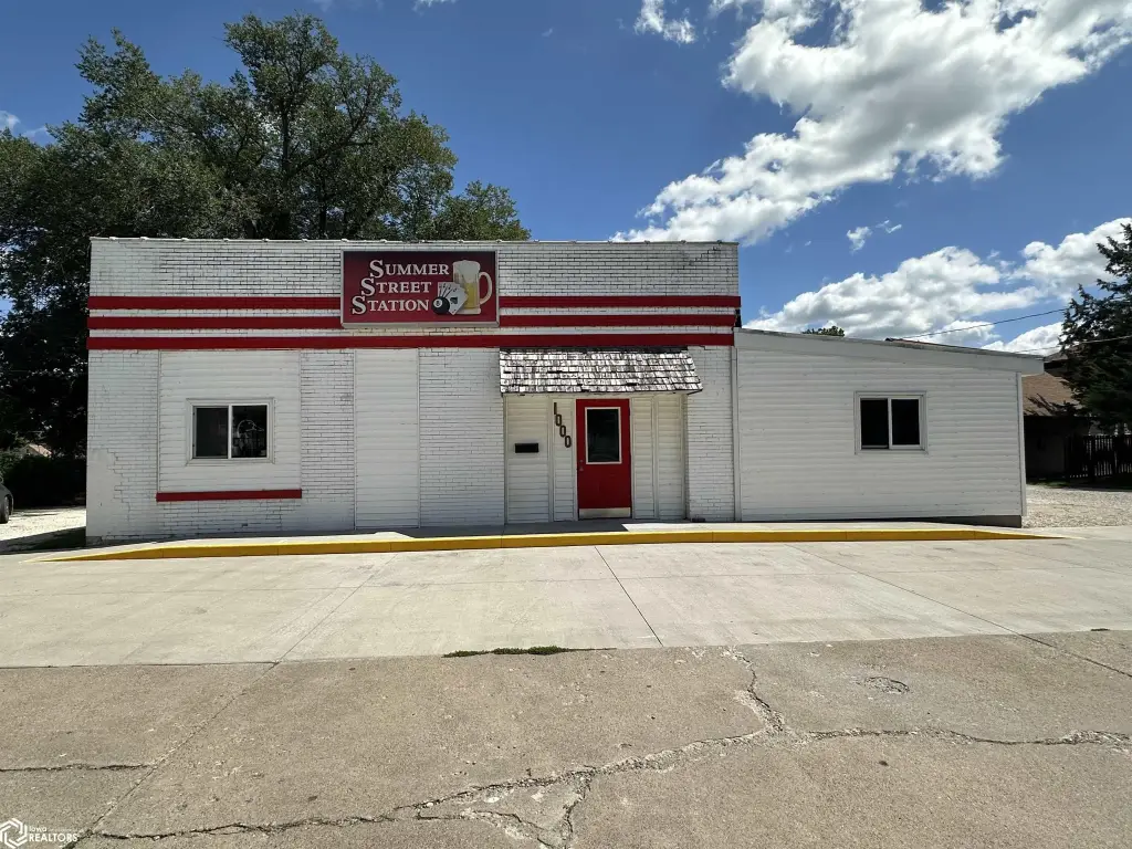1000 Summer St, Burlington, IA 52601