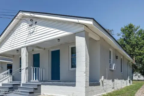 Renovated Duplex in Wilson, NC