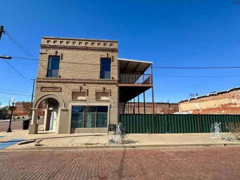Mixed-Use Property with Loft