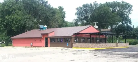 Restaurant Building with Covered Patio