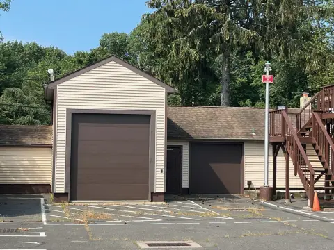 Milford Commercial Space For Lease