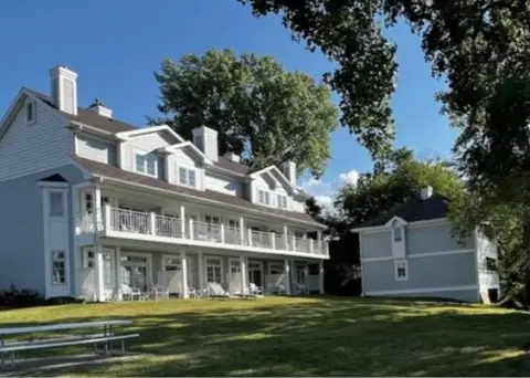 Lake Como Luxury Inn