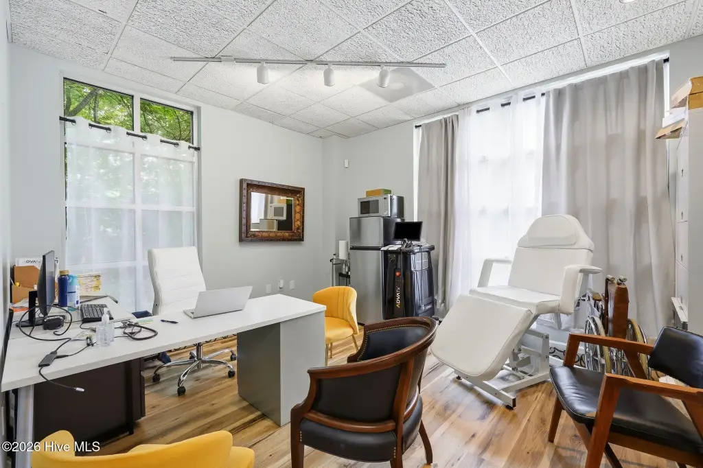 Picture 43