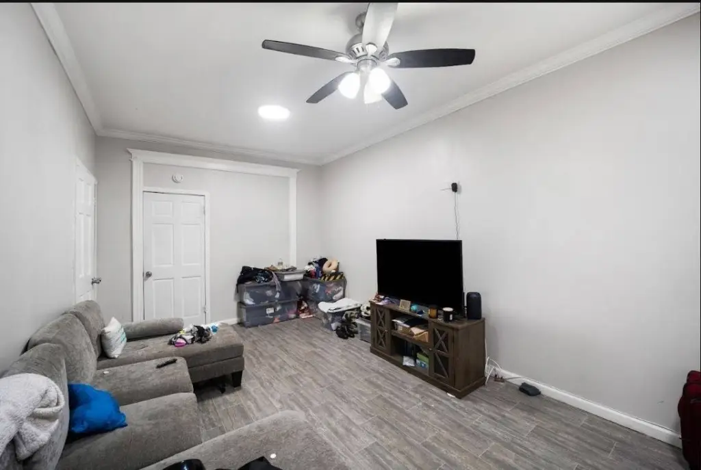 Picture 18