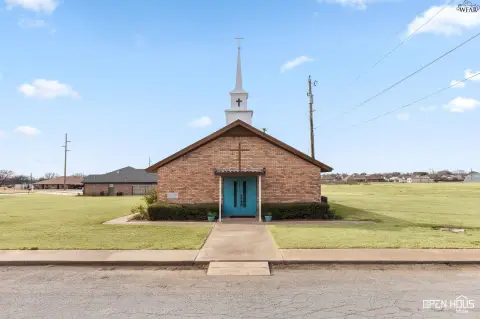 Iowa Park Church Building