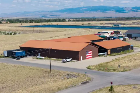 Manufacturing Facility with Oversized Doors