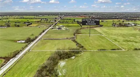 9.97 Acres in Pea Ridge