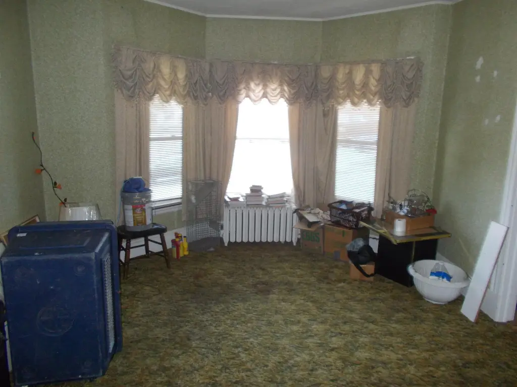 Picture 8