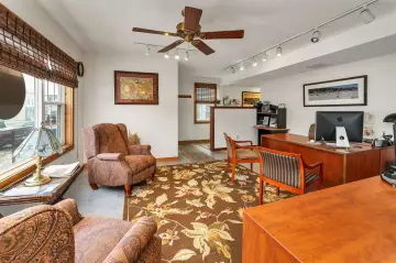 Mixed-Use Building in Downtown Alton