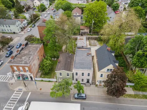 12-Unit Apartment Building