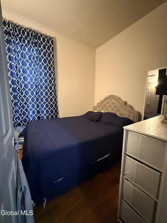 Picture 16
