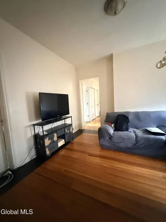 Picture 28
