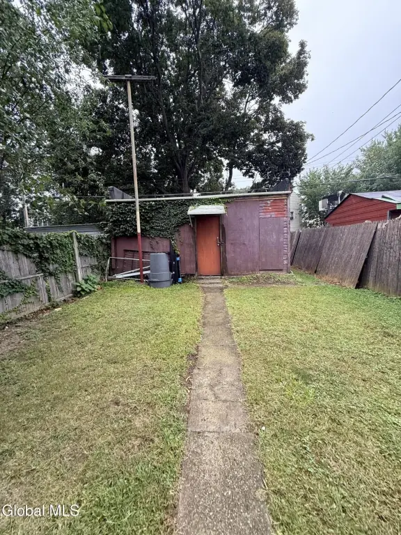 Picture 27