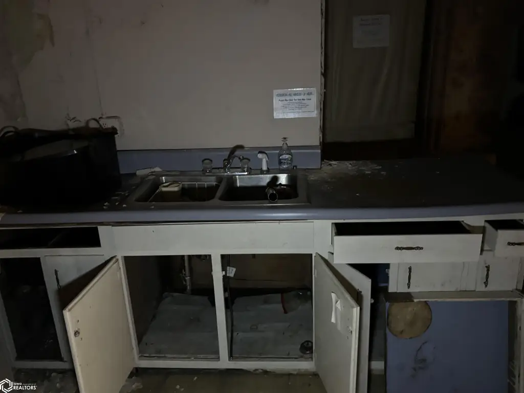 Picture 19