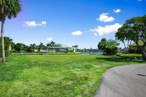 Marco Island Waterfront Lot