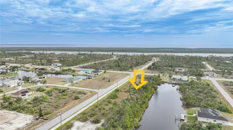 PORT CHARLOTTE Gulf Access Land