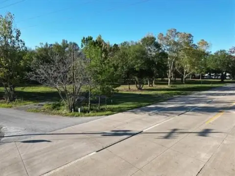 Commercial Land at Corner