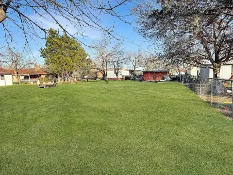 Flatonia Vacant Lot Opportunity