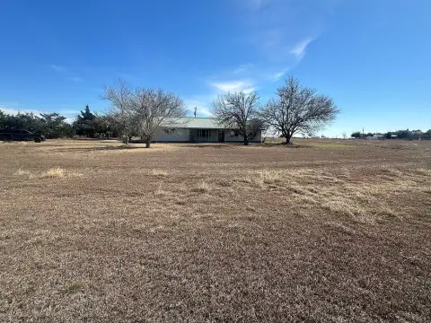 2.76 Acre Land in Schulenburg