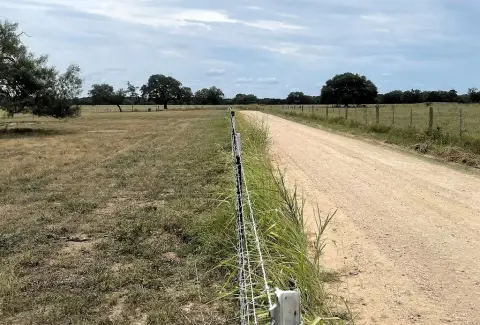 Hallettsville Acreage: Ideal Custom Home Site