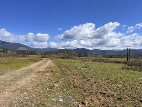 80-Acre Agricultural Land with Water