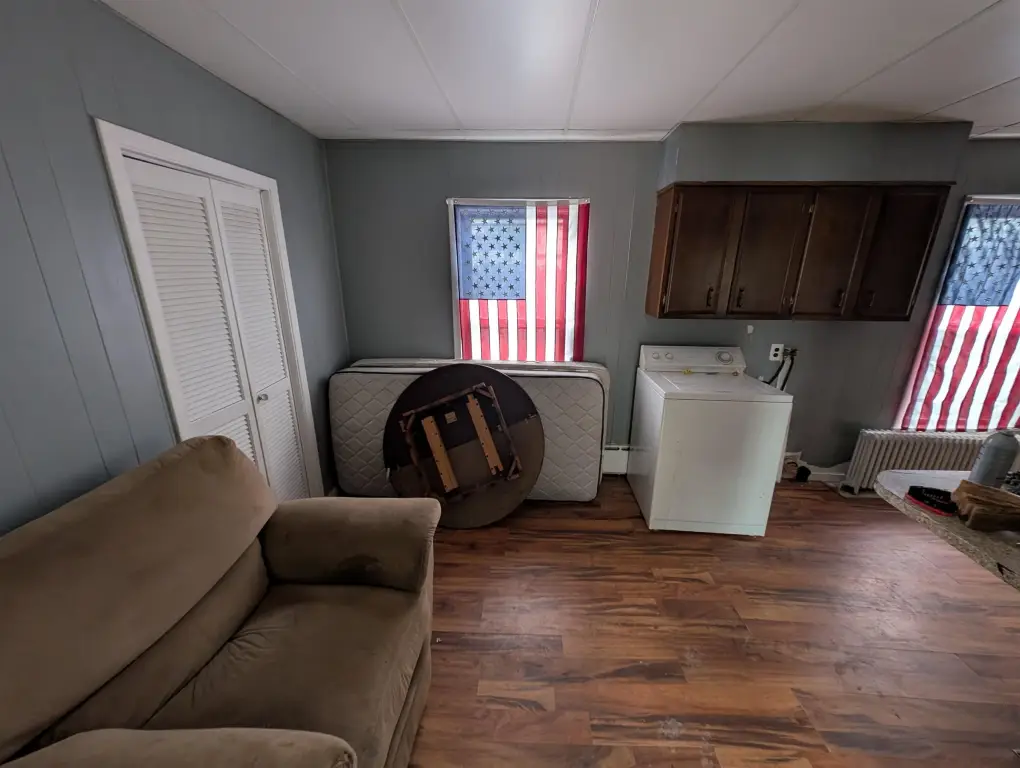 Picture 4
