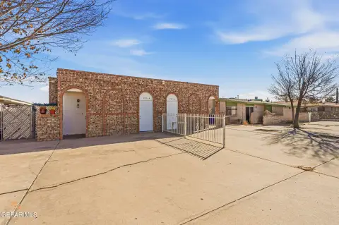 Well-Kept Duplex in El Paso