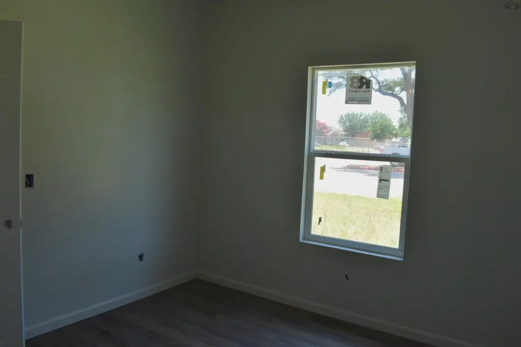 Picture 19
