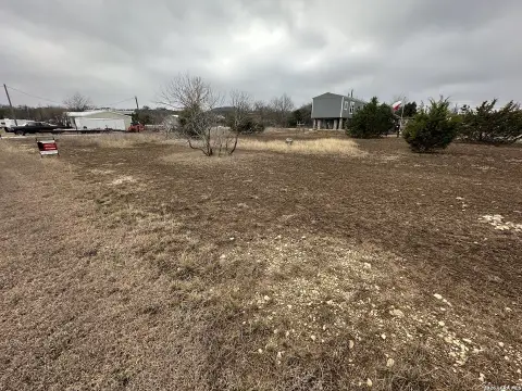 Land in Bandera, Texas