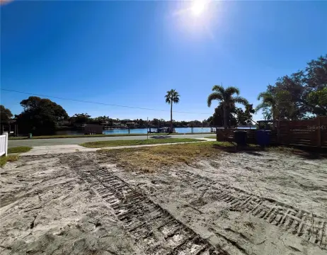 Waterfront Lot in St. Petersburg