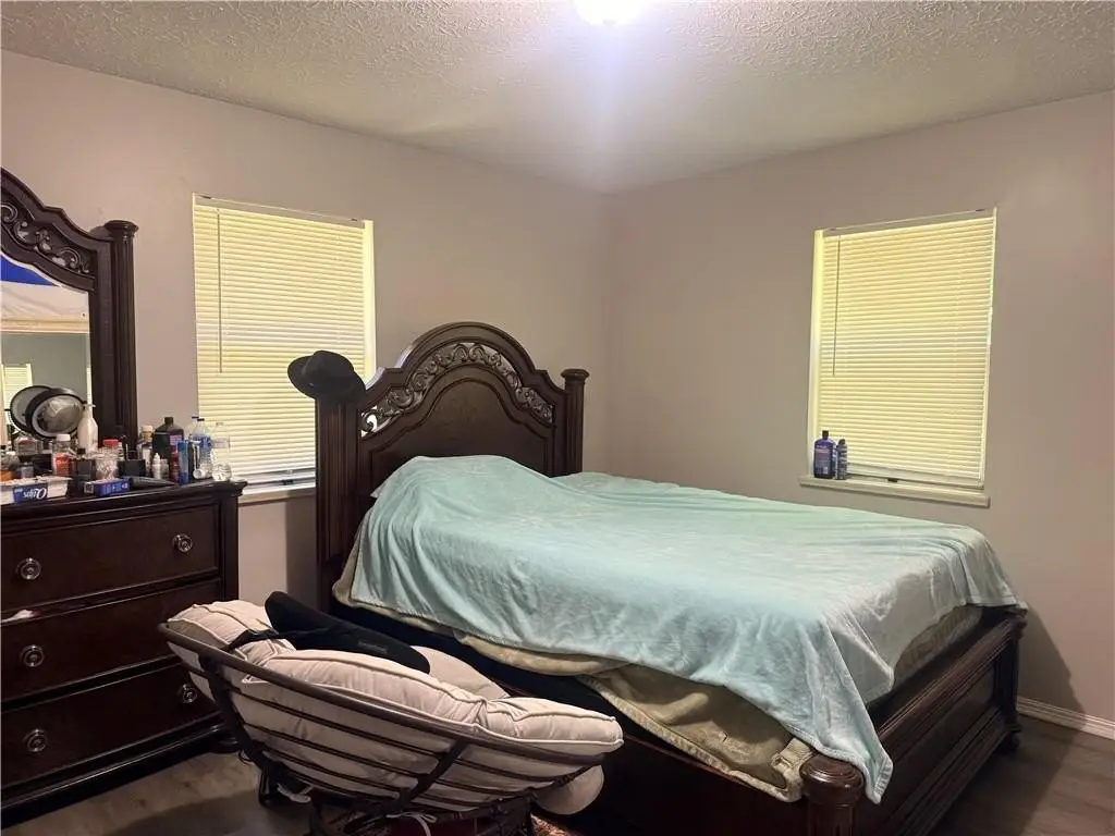 Picture 25