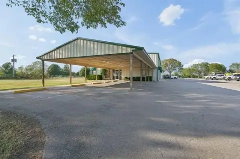Fenced Flex Space with Shop